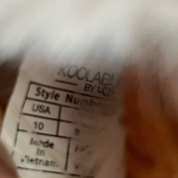 Koolaburra by Ugg Natural Ya-Baby Platform Sandals - Picture 6 of 6